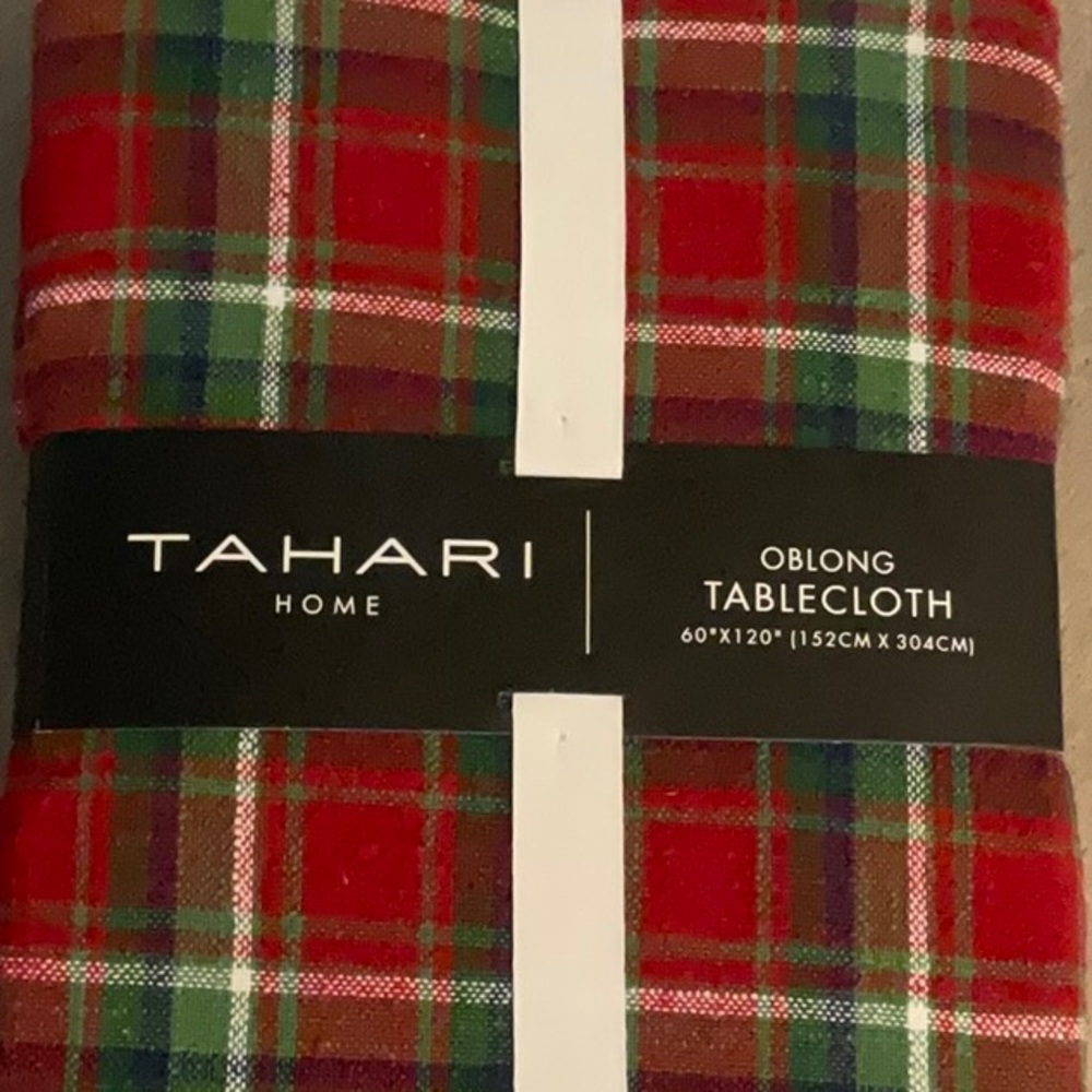 Tahari Home Plaid Oblong Tablecloth 60x120 Seats 10-12 100% Cotton NWT - Picture 2 of 5